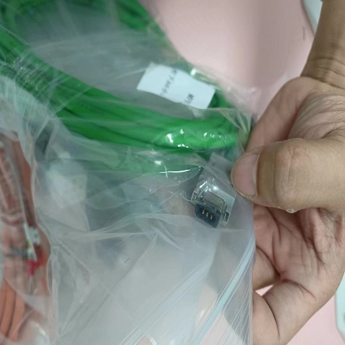 日本Panasonic松下编码器电缆MFECA0040EAD-H