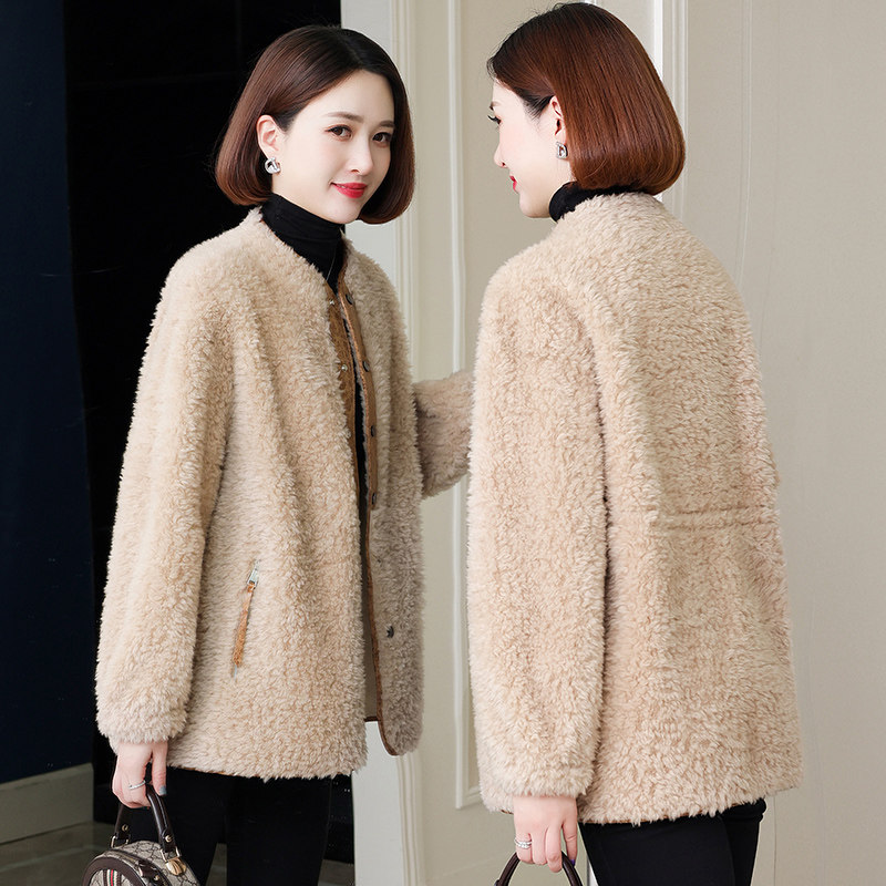 卡若维娅修身羊毛中长款皮草外套