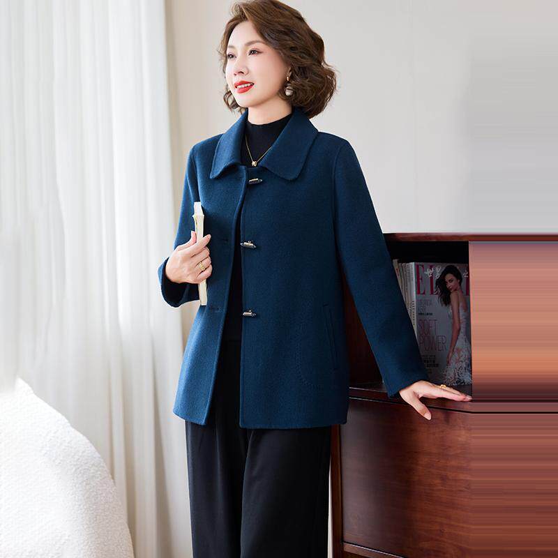卡若维娅妈妈休闲短款呢子大衣女