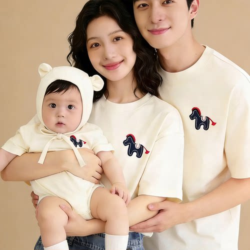 刺绣婴儿亲子装夏加大T恤一家三口四口小月龄满月百天拍照全家福