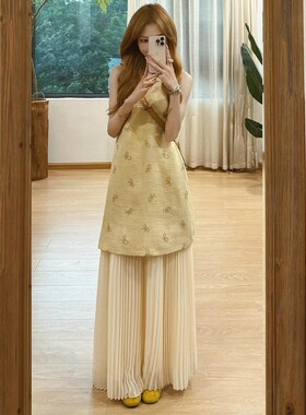 2025夏季穿搭法式独特漂亮刺绣无袖连衣裙叠穿半身裙时尚假两件女