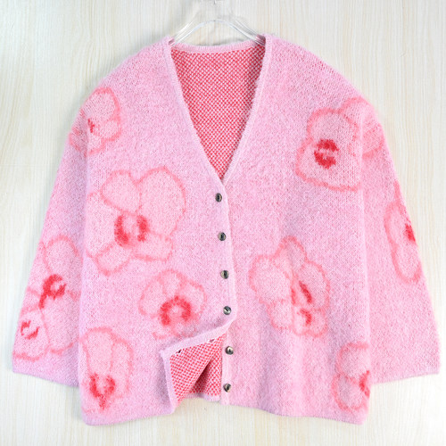 甜美软糯拉绒提花休闲针织开衫