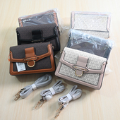 299美金 1美M系 简约百搭质感皮质金属吸扣单肩斜跨托特包