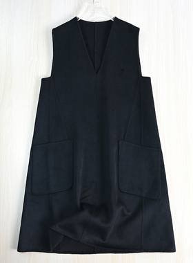 思琪女装 259/18北欧风秋冬厚实双面呢V领A型无袖毛呢连衣裙外套