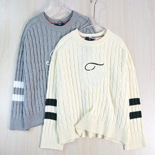 美汤系学院风精致刺绣绞花圆领宽松插肩长袖 毛衣 2512 思琪女装