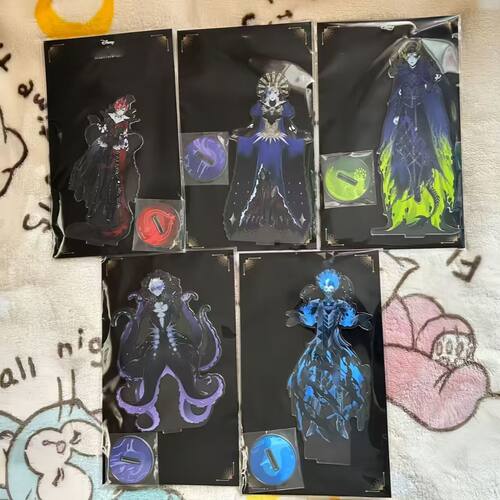 日谷扭曲仙境展OB立牌有背卡