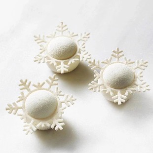 圣诞节雪花翻糖慕斯模具蕾丝垫圆球巧克力蛋糕装 饰镂空脆片烤糖磨