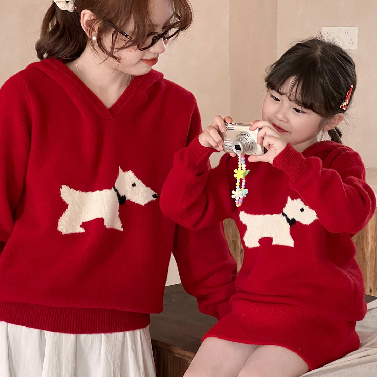 亲子装儿童纯羊毛衫男女童连帽卡通小狗毛衣中大童针织打底衫上衣