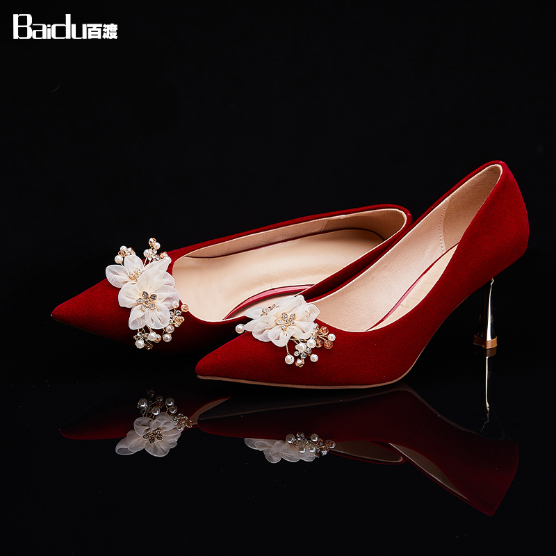 Baidu百渡婚鞋女中式新娘2025新款秀禾婚纱不累脚订婚旗袍高跟鞋