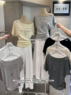 女色6620一字领烫钻字母T恤女坠落感修身显瘦百搭短袖上衣带配饰