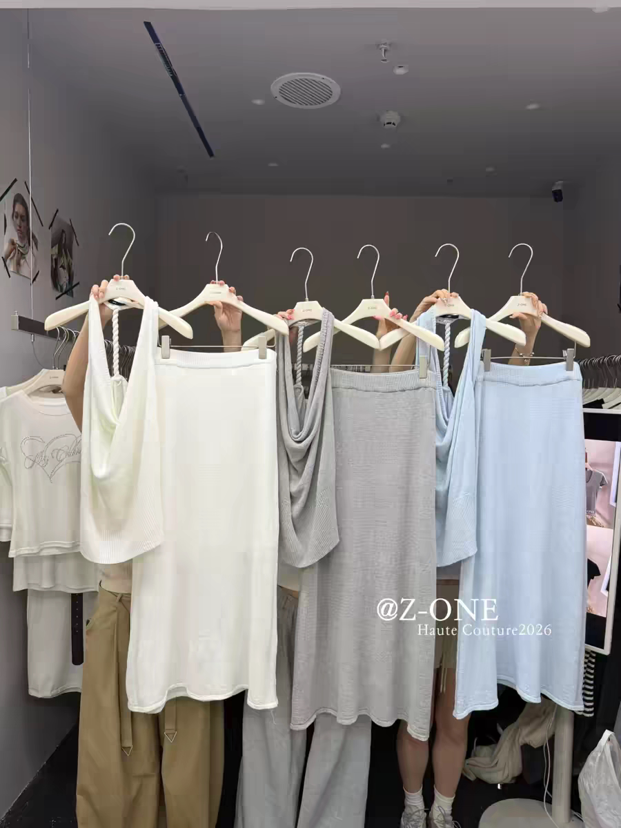 Z-ONE夏季挂脖露背显瘦短袖小衫+高腰百搭半身裙辣妹两件套套装女