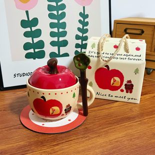 生日礼物女生可爱平安苹果高颜值马克杯带盖勺陶瓷水杯子圣诞节