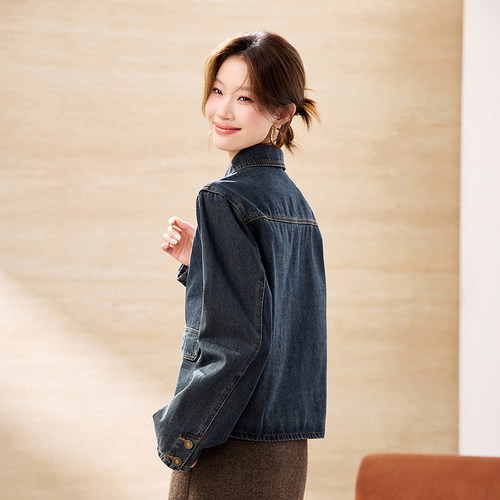 实拍 复古牛仔外套女新款春秋季高级感气质牛仔衬衫外套