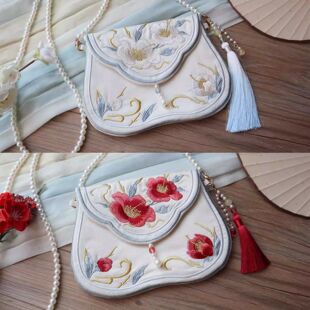 新款汉服斜挎货郎包古风山茶花刺绣包新中式国风包百搭衣服流苏包