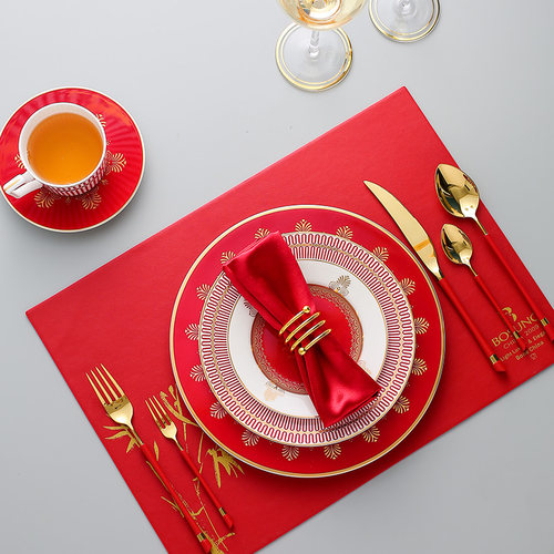 盘子骨瓷茶杯宝丽金餐具
