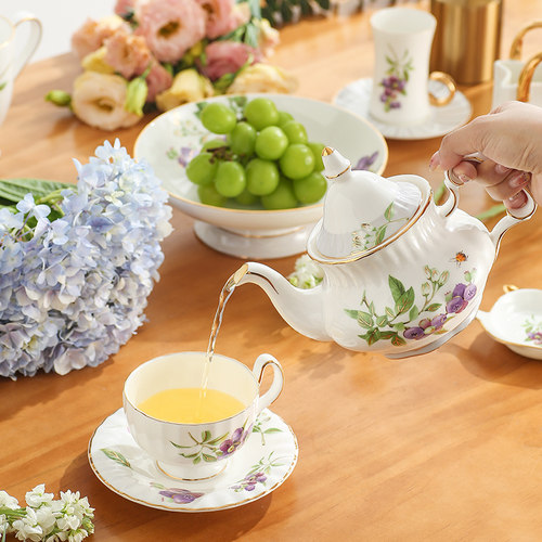 伯善瓷茶杯碟整装正品