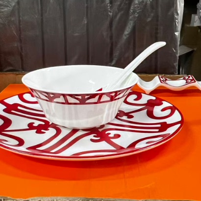 红色单人食用4件套骨瓷餐具套装