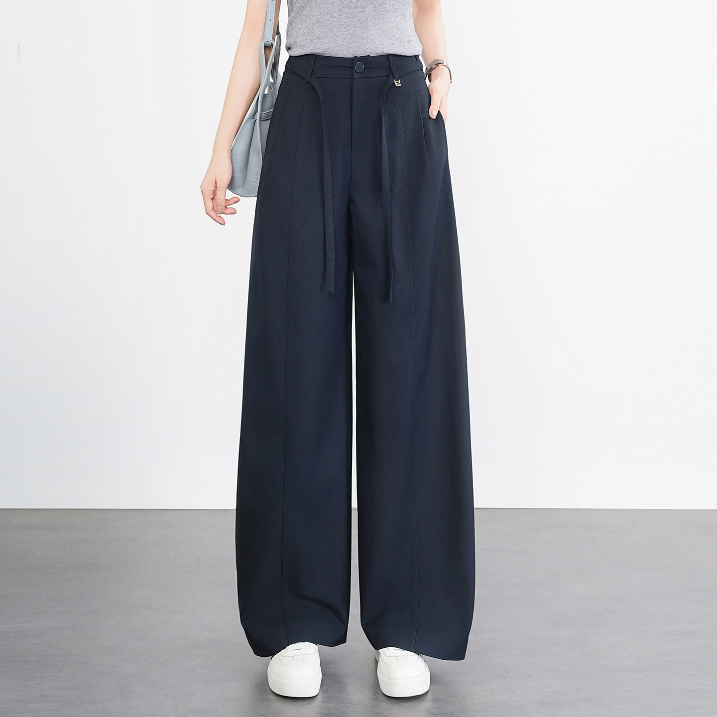 高腰显瘦阔腿裤女2026春季新款慵懒风百搭白色裤子直筒弯刀西装裤