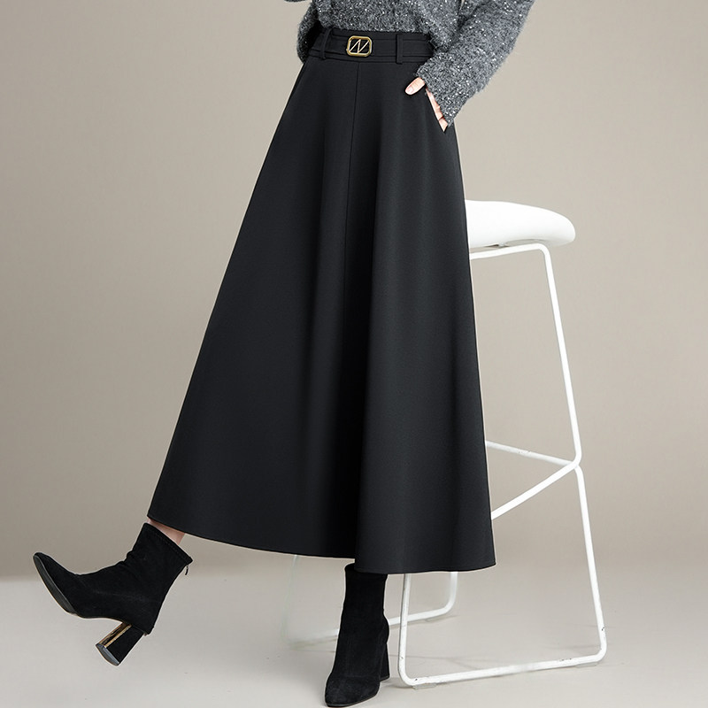 加厚黑色西装面料半身裙长裙2025秋冬新款气质长款高腰显瘦a字裙