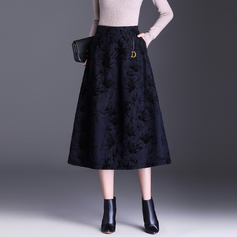 复古提花灯笼裙女秋冬季新款高级感遮胯显瘦中长款高腰a字半身裙