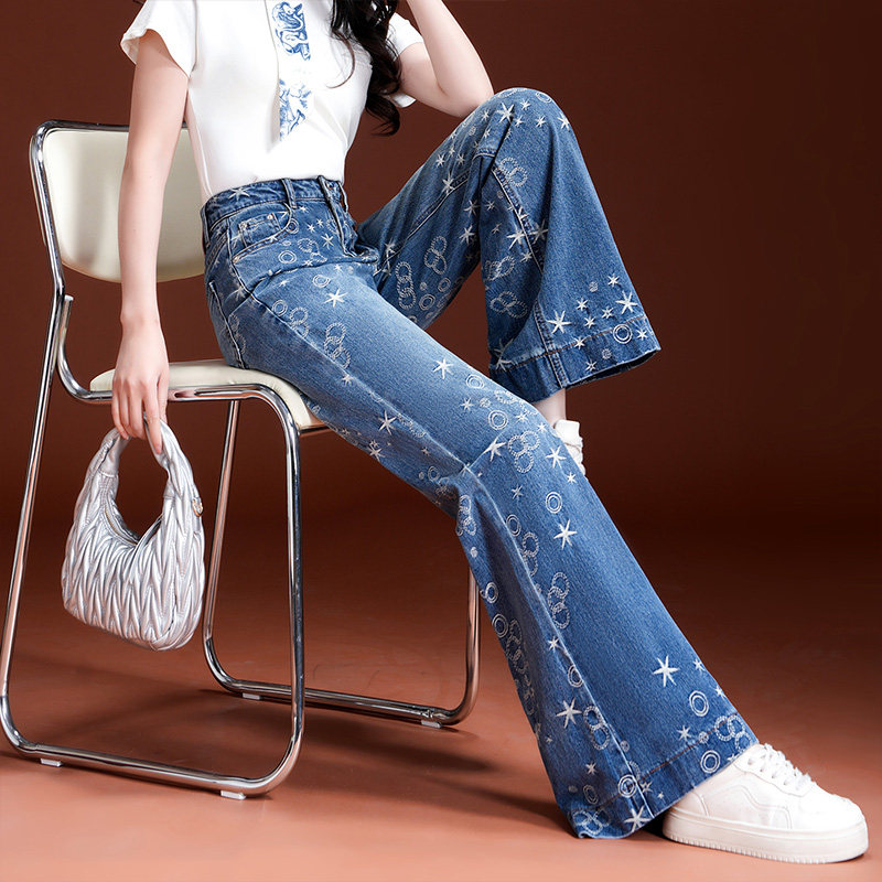 提花高腰微喇牛仔裤女2026春季新款休闲裤显瘦时尚直筒阔腿喇叭裤
