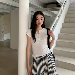 T恤衫 休闲上衣修身 外穿圆领正肩短袖 女潮薄款 VOUIS夏季 T.TOO 新款