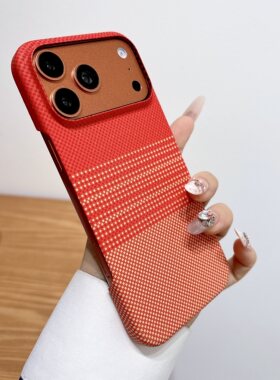 超薄半包碳纤维纹适用苹果17ProMax手机壳新款iPhone16Pro磨砂肤感15高级感14内置磁吸13Pro保护套男女创意潮