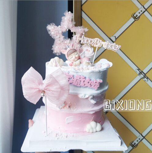 梦幻网纱珍珠情景蛋糕装饰
