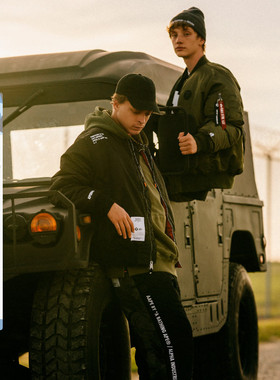 Aapex ALPHA INDUSTRIES 联名猿人迷彩拼接束脚裤9512XXH