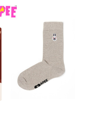 APEE配饰兔子图案提花中筒袜F258A5P