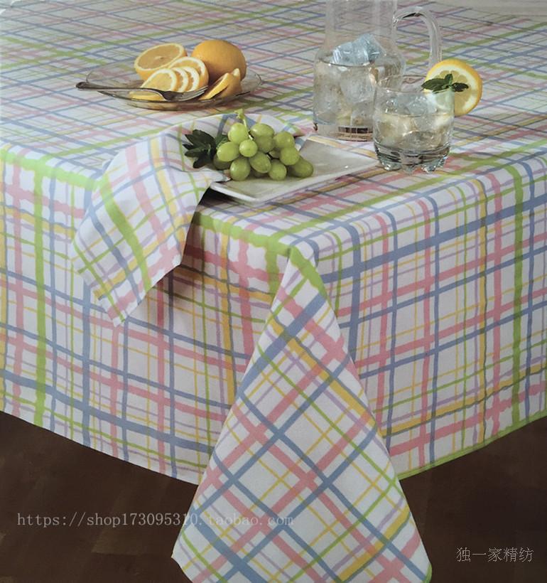 粉色格子长方形美甲摆拍餐桌布