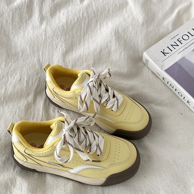 奶黄色厚底板鞋小众丑萌运动鞋子