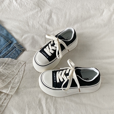 复古黑色厚底面包鞋设计感板鞋子