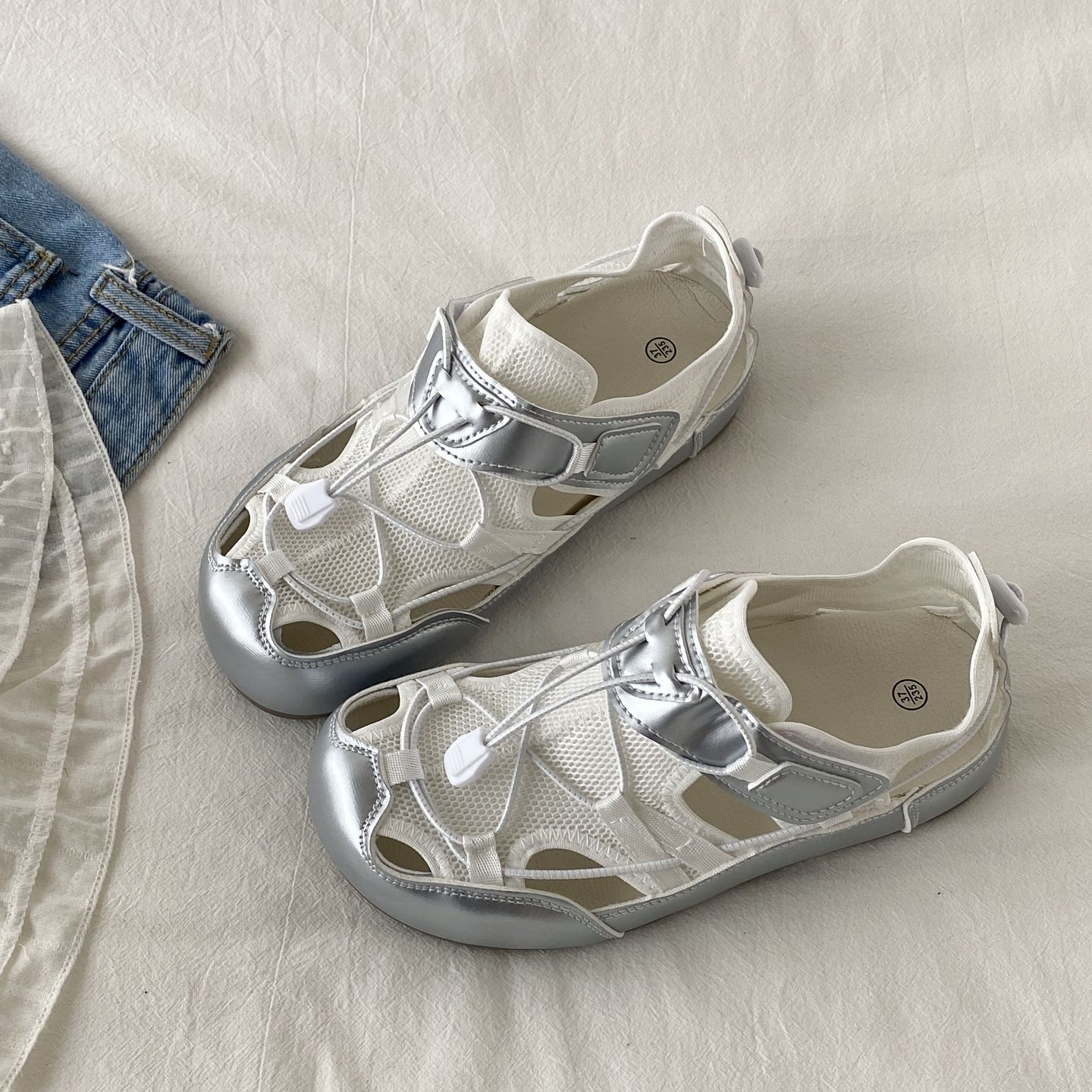 夏季透气镂空运动凉鞋玛丽珍网鞋