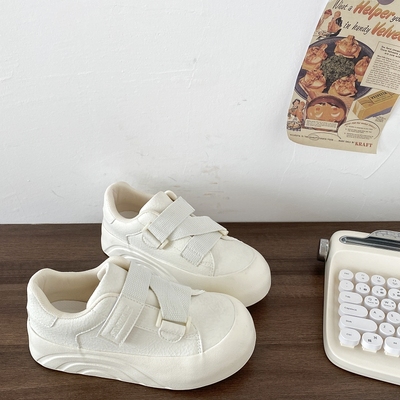 丑萌奶白魔术贴板鞋厚底小白鞋潮