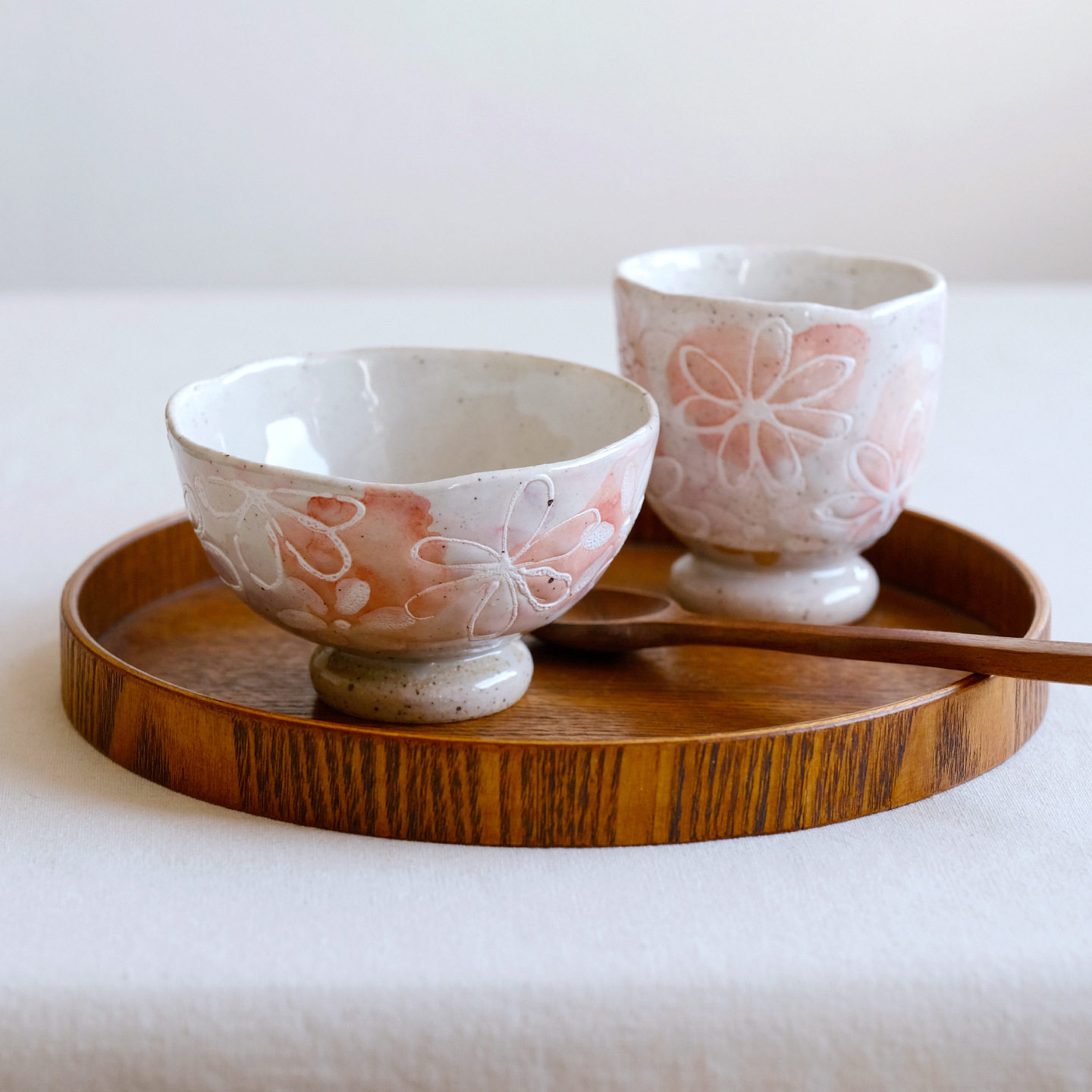 濑户烧 粉引彩花碗杯 手工高脚甜品碗小众餐具手绘樱花粗陶水杯