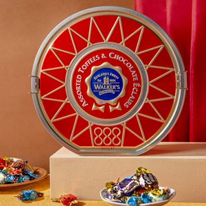 英国进口零食喜糖糖果年货礼盒装Walkers沃尔克斯什锦太妃糖罐装