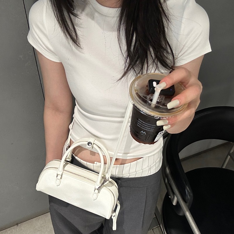 2025新款超火手拎包保龄球包手提女枕头包波士顿包小包单肩斜挎包