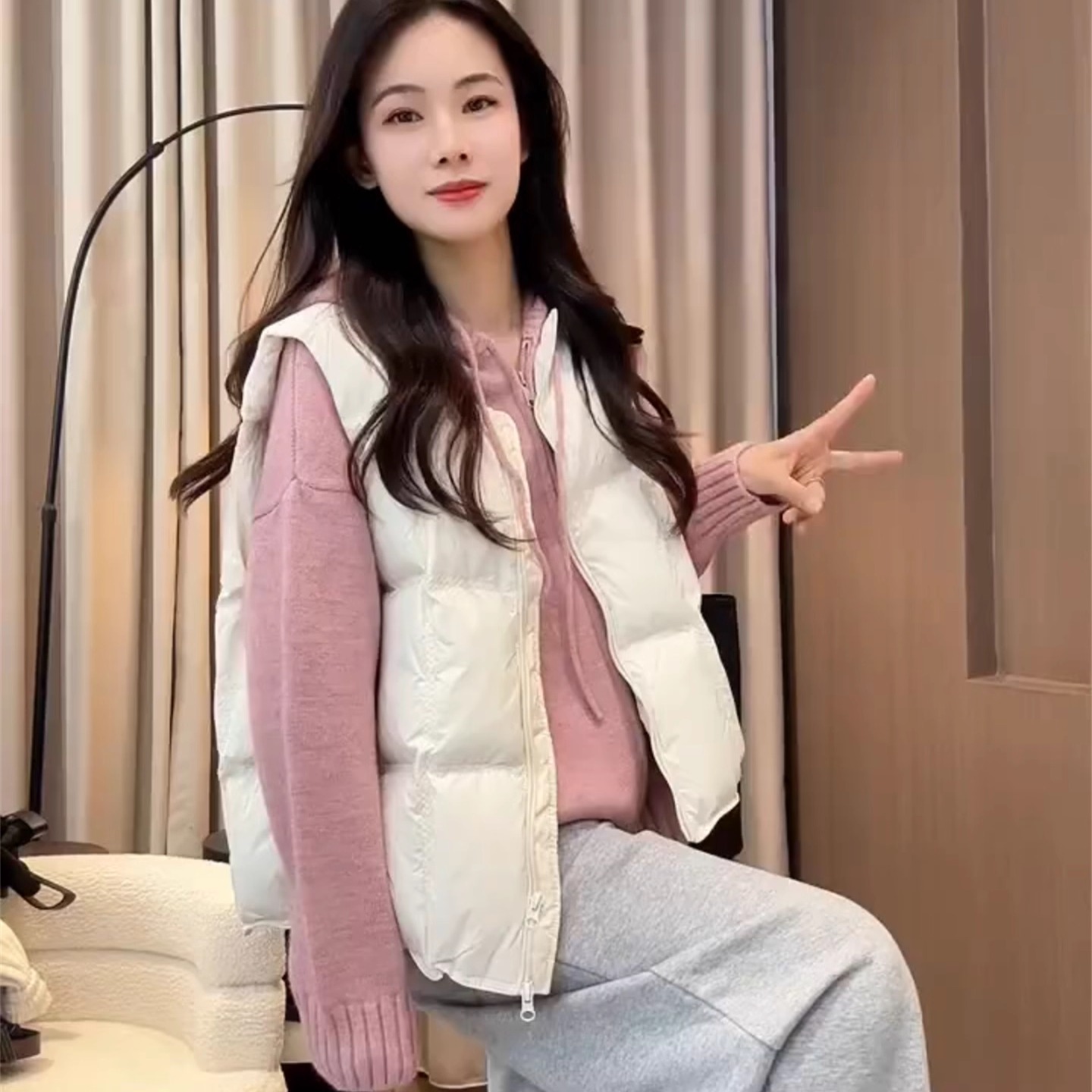 羽绒马甲女短款背心秋冬新款2025