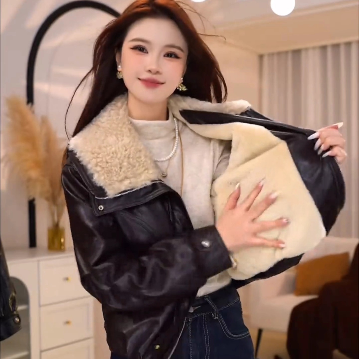 加绒加厚皮衣外套女秋冬2025新款