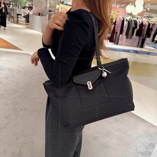 高级感 入 订单刚走完捡大漏 懂货 随时下架 骨子里