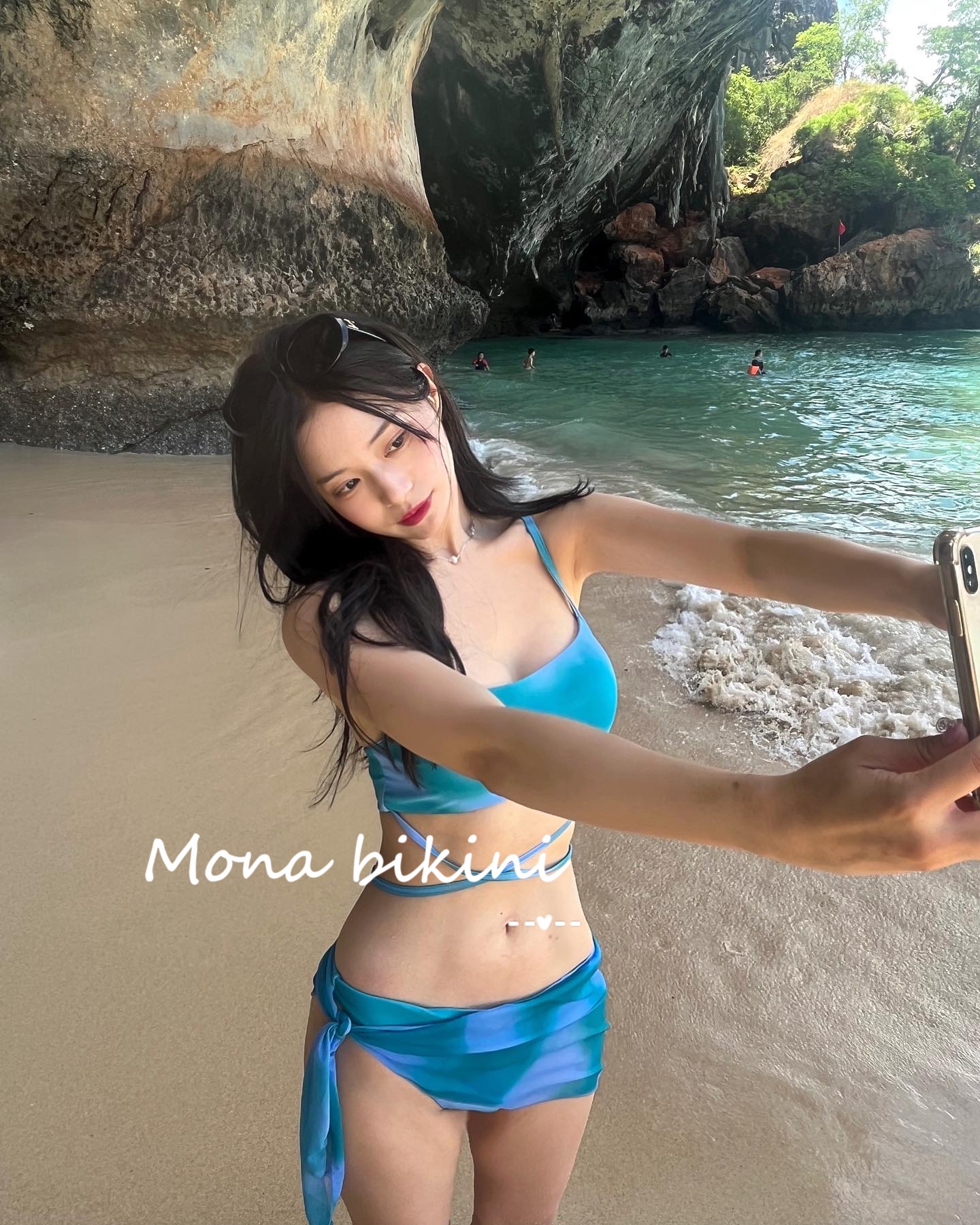 纯欲风蓝色显白抹胸绑带比基尼三件套度假bikini·带裙遮梨形友好