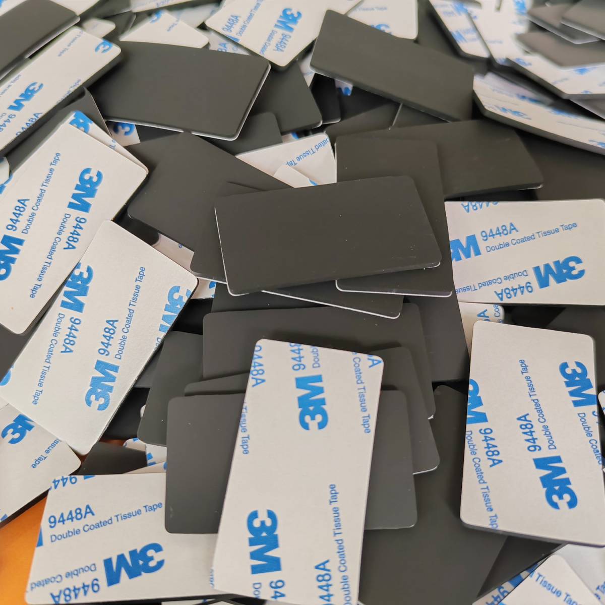 硅胶垫片自粘黑色硅胶电脑支架硅胶垫方形硅胶防滑贴防水