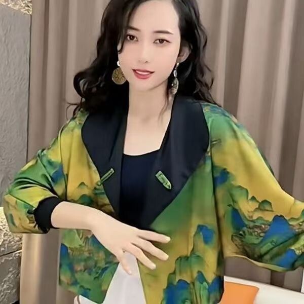 2026款新中式国风盘扣水墨印花宽松外套女高级感气质名媛短款上衣