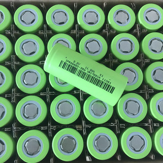 26650磷酸铁锂动力电池3.2V大容量5800毫安A品电芯可充电池组定制