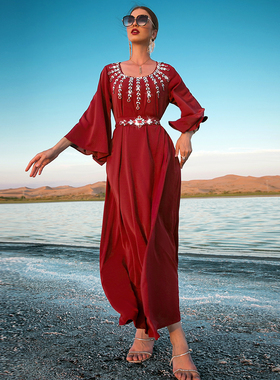 2022年款暗红色重工手缝钻连衣裙带腰带中东阿拉伯连衣裙尺码偏大