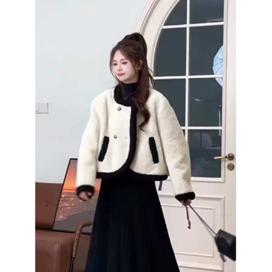 2025秋季新款小个子气质加厚短款毛绒外套女搭休闲阔腿裤两件套
