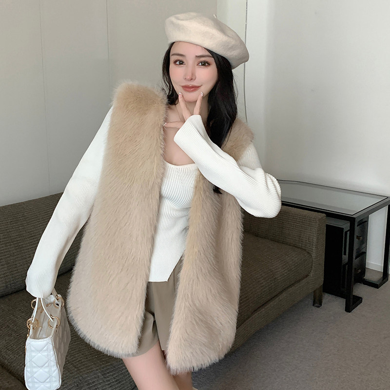 女马甲皮草坎肩秋冬新款仿貉子皮草中长款背心仿狐狸毛纯色外套