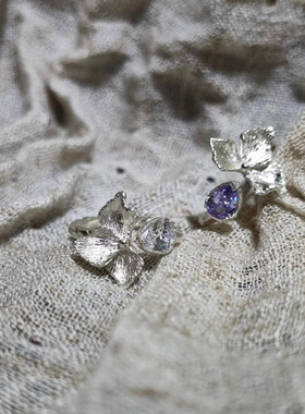 时尚百搭绣球拉丝肌理设计感镶嵌工艺级简风S925银针戒指耳钉女