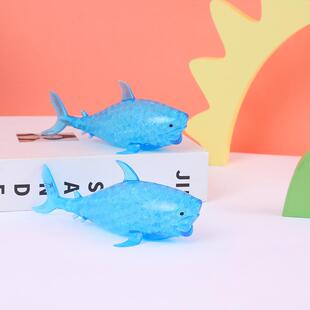 Soft cartoon dolphin squeezing and relaxing fidget toy捏捏乐